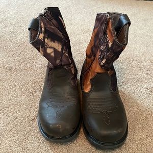 Deerstag Camo Cowboy Boots Little Kid Sz 12.